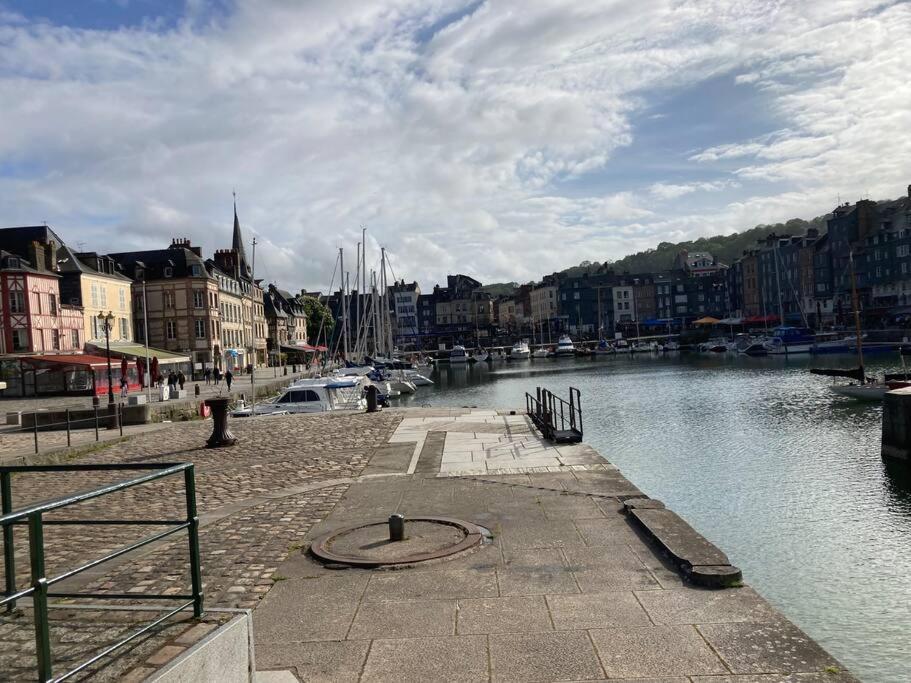 Ferienwohnung La Luciole Honfleur Exterior foto